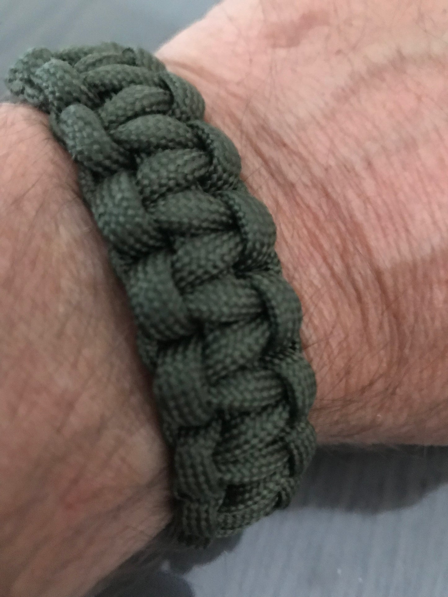 Bracelet COBRA vert army